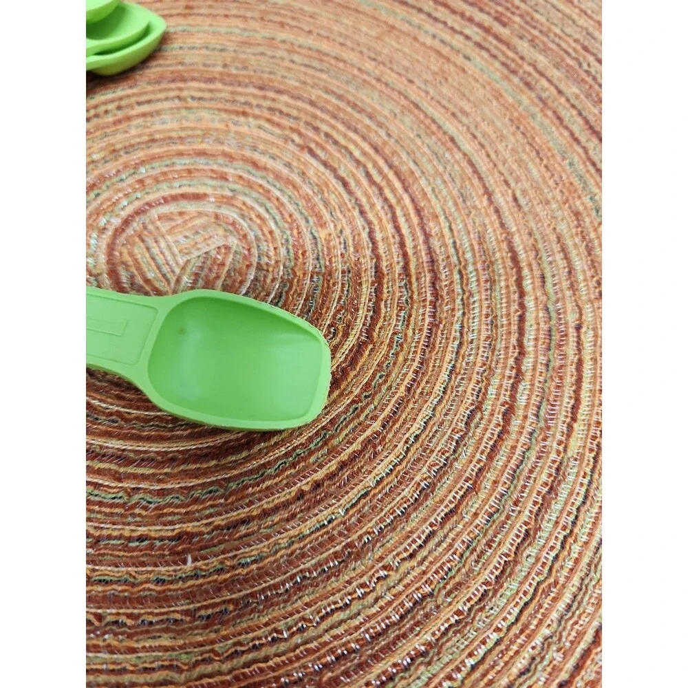 Vintage Tupperware Measuring Spoons On Ring 6 Piece Set Lime Green 1970's Groovy